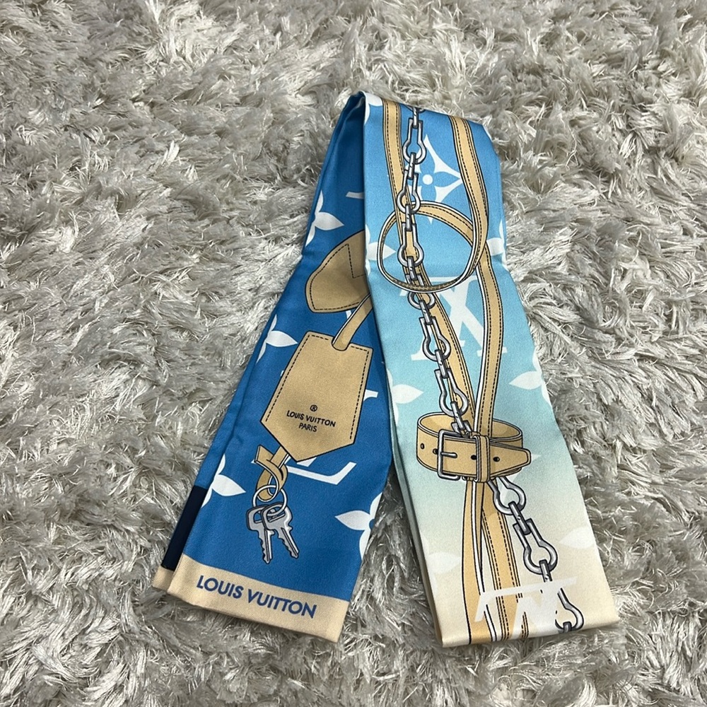 Limited edition LV Blue Twilley